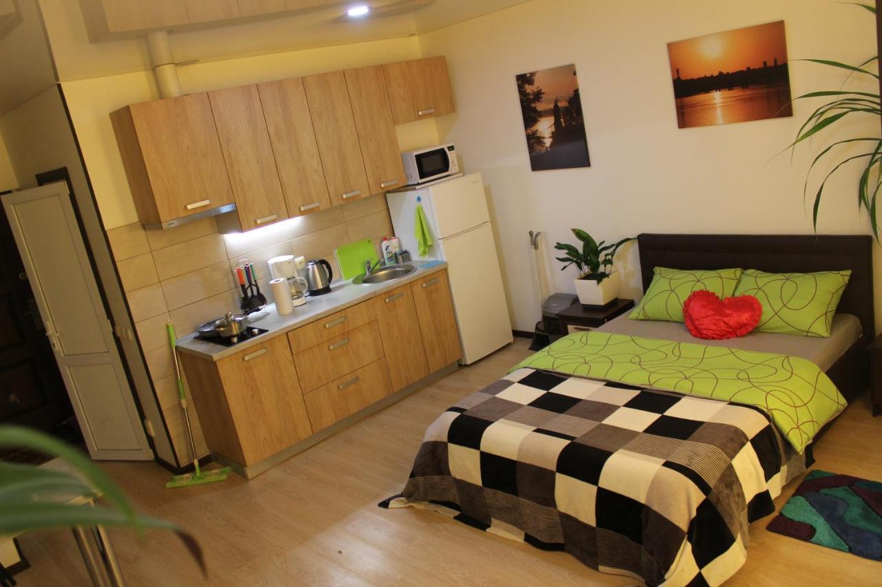Comfortable Studio Apartments In A Secure Residential Complex Comfort Town Кт-02 キエフ エクステリア 写真