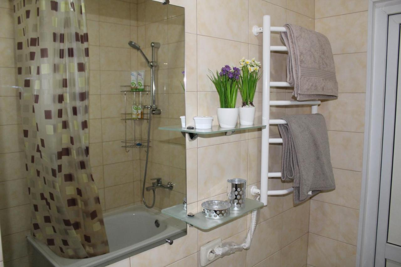 Comfortable Studio Apartments In A Secure Residential Complex Comfort Town Кт-02 キエフ エクステリア 写真