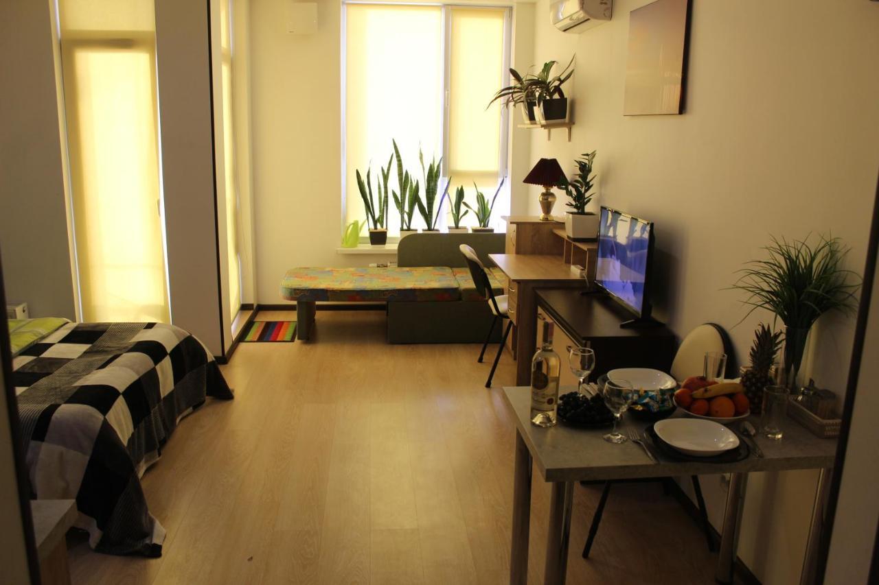 Comfortable Studio Apartments In A Secure Residential Complex Comfort Town Кт-02 キエフ エクステリア 写真