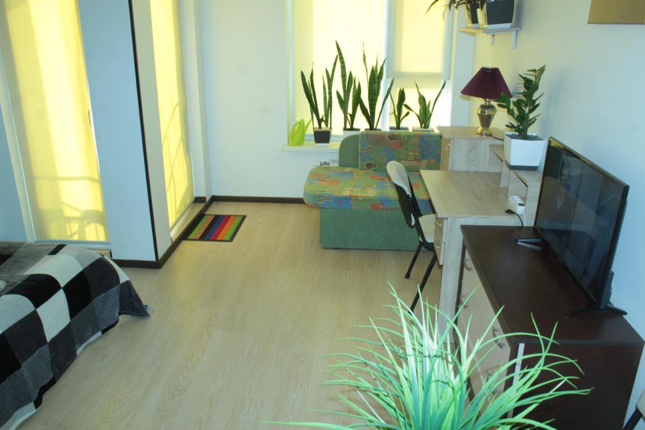 Comfortable Studio Apartments In A Secure Residential Complex Comfort Town Кт-02 キエフ エクステリア 写真