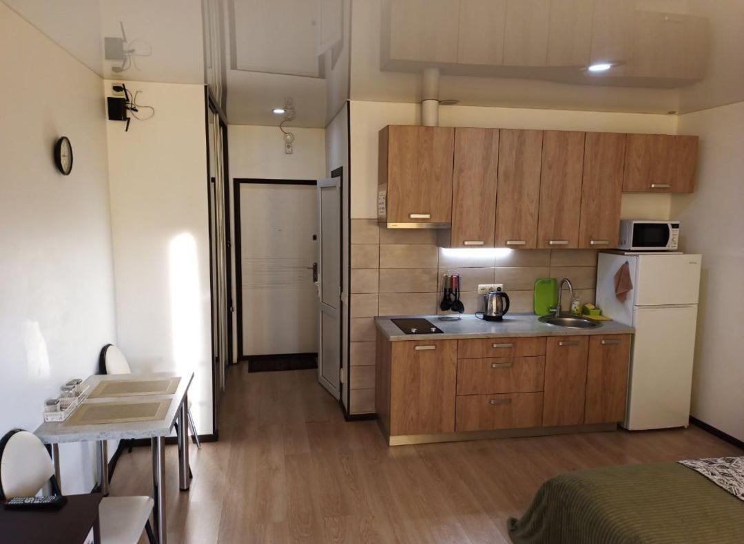 Comfortable Studio Apartments In A Secure Residential Complex Comfort Town Кт-02 キエフ エクステリア 写真