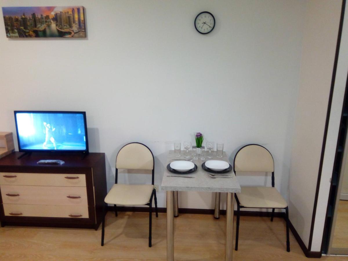 Comfortable Studio Apartments In A Secure Residential Complex Comfort Town Кт-02 キエフ エクステリア 写真