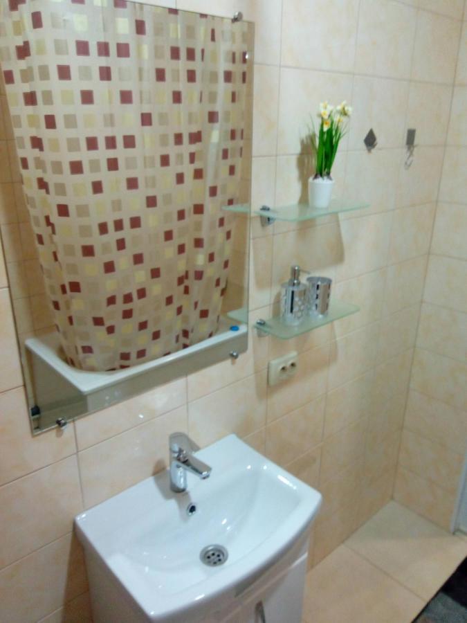 Comfortable Studio Apartments In A Secure Residential Complex Comfort Town Кт-02 キエフ エクステリア 写真