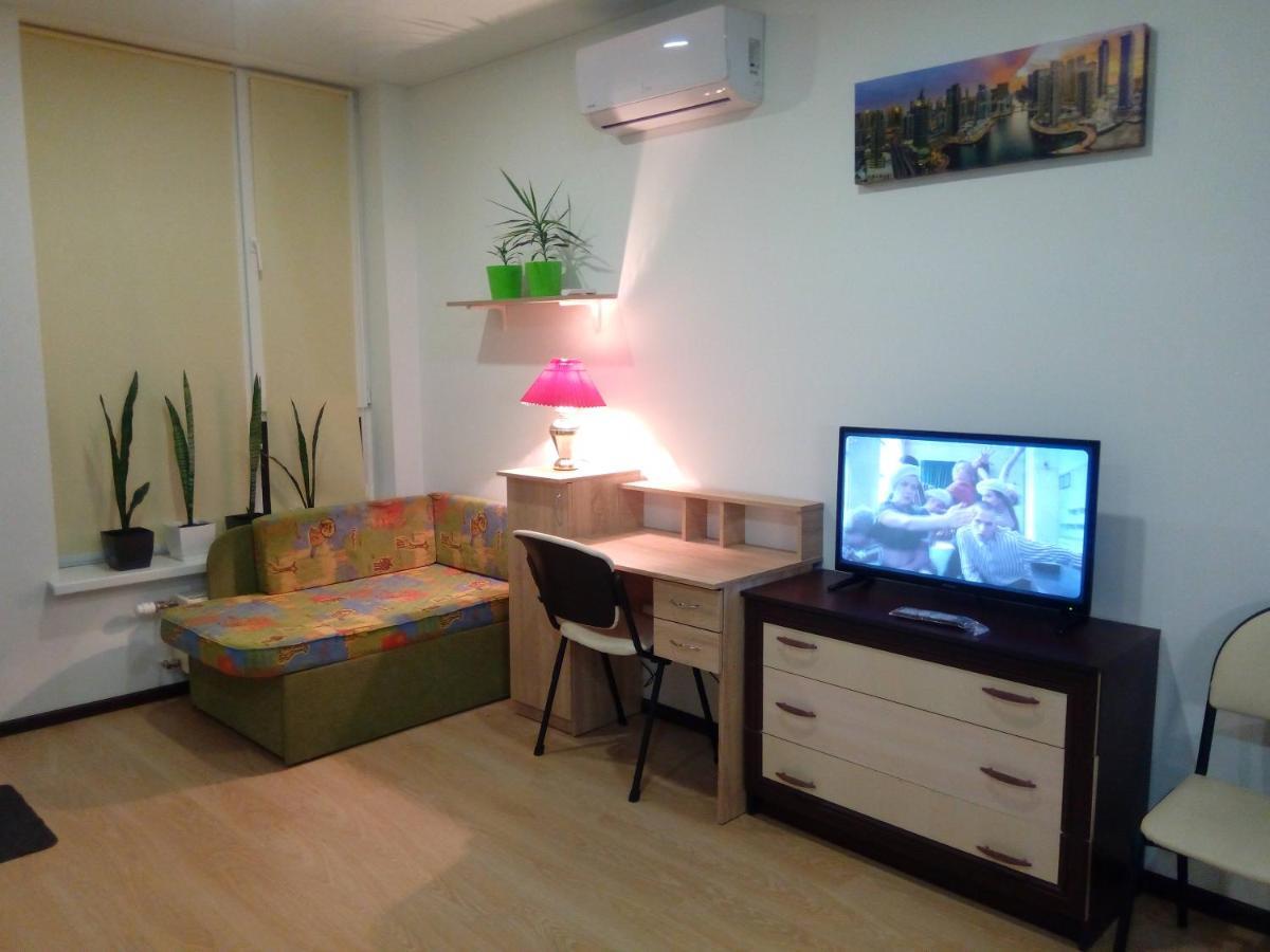 Comfortable Studio Apartments In A Secure Residential Complex Comfort Town Кт-02 キエフ エクステリア 写真