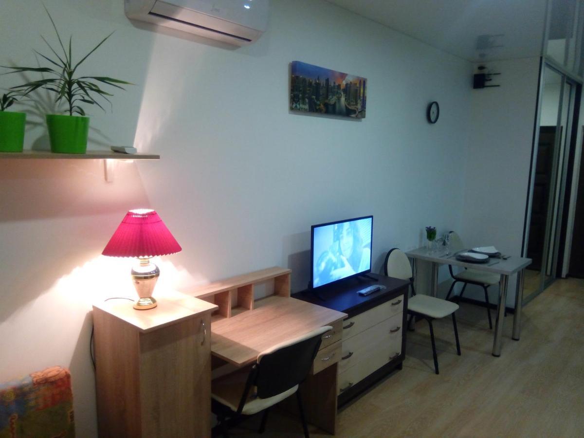 Comfortable Studio Apartments In A Secure Residential Complex Comfort Town Кт-02 キエフ エクステリア 写真
